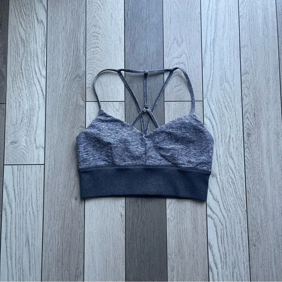 ALO Yoga Women's Gray Strappy Sports Bra - Picture 4 of 6